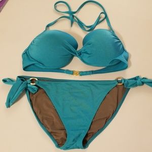 Victoria's Secret swimsuit size 36D & Large bottom